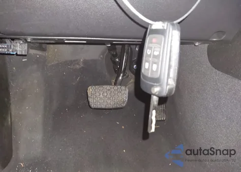 2015 Buick Lacrosse Leather из США, поврежденный, VIN 1G4GB5G34FF234102